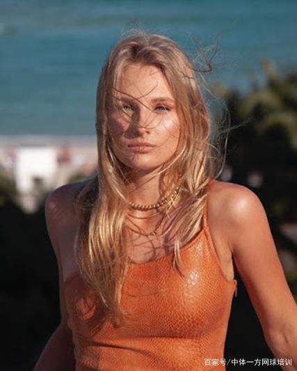 凭借强大的 凭借强大的